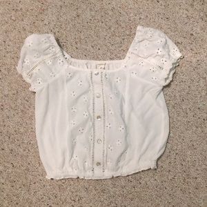 White Aeropostale crop top!